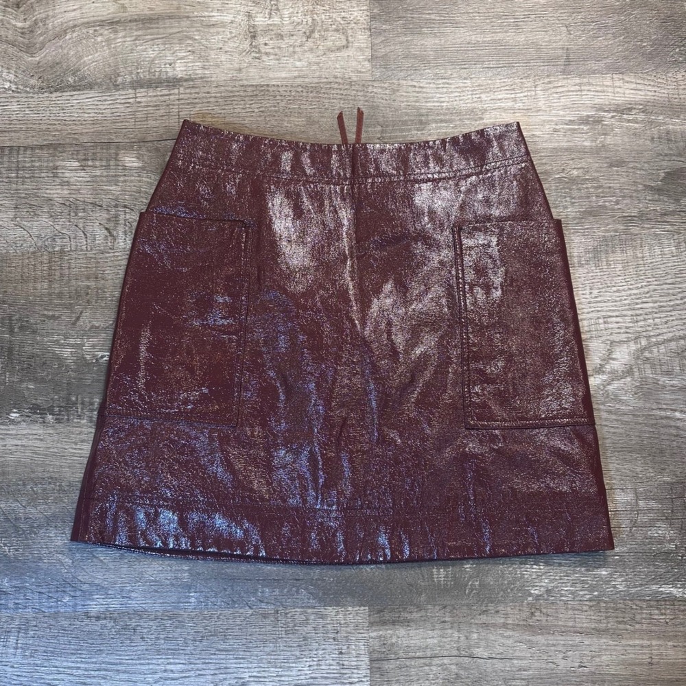 Maeve Anthropologie Metallic Burgundy Faux Leather Mini Skirt Size 8 Pockets